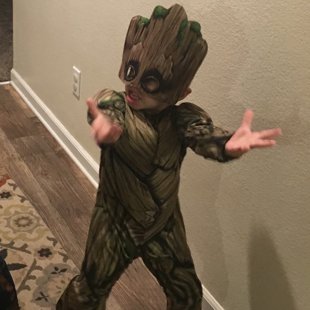 Groot costume boys